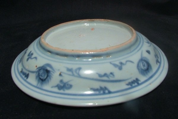 Early Ming Blue and White  Dish with Foo Dog