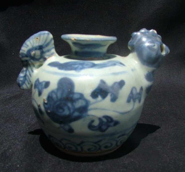 Ming Blue and White Chicken Water Dropper