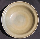 A Rare Song Guan Type Golden Celadon Large Dish 6