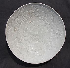 Song Carved Bowl with Floral