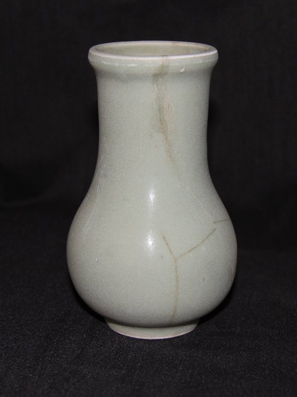 A Very Rare  Song Longquan Celadon Vase