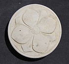 A Five Dynasty - Nothern Song Flower Covered Box Sample