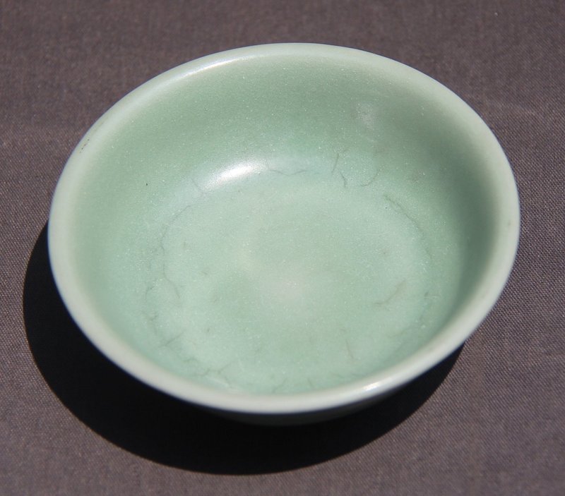 A FINE LONGQUAN CELADON WASHER BOWL SOUTHERN SONG