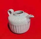 A Good Yuan Qingbai Teapot