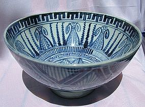 Large Blue and White Late Ming Bowl (23 cm)
