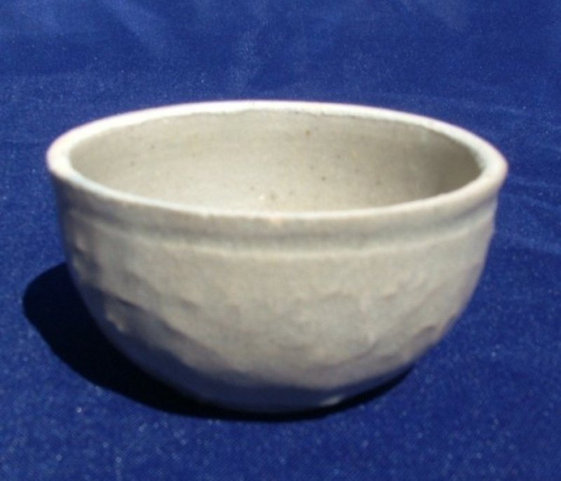 Yuan Qingbai Cup with Incised Floral Scroll Decoration