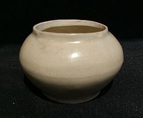 Yuan Qingbai Jar