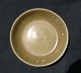 Golden Celadon Longquan Yuan Bowl