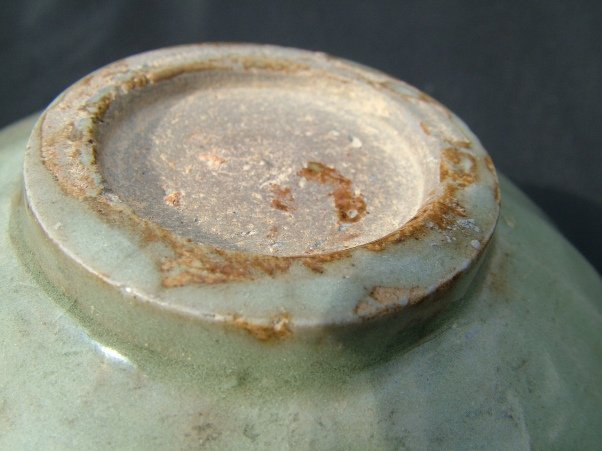 Song Longquan Celadon Lotus Bowl