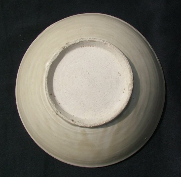 A Large Song White Glaze Bowl with Five Lobed (D=23 cm)