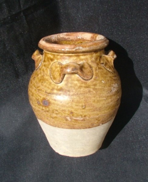 Yuan Brown Jar with Four lugs