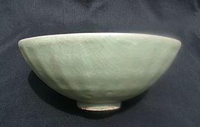 A Large Longquan Celadon Lotus Bowl (D=20 cm) #`1