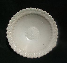 Song Qingbai Foliated Dish