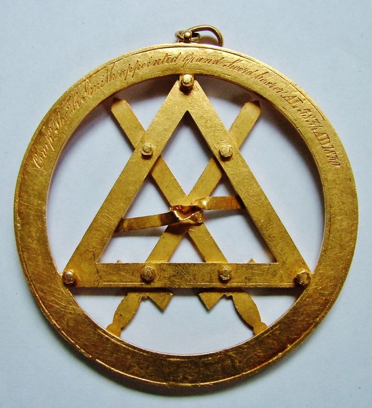 early American gold Masonic Grand Sword bearer's jewel