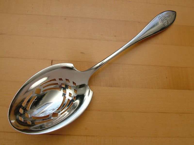 Towle LAFAYETTE nut spoon