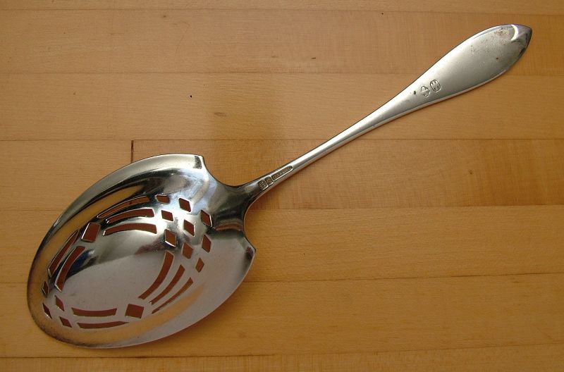 Towle LAFAYETTE nut spoon