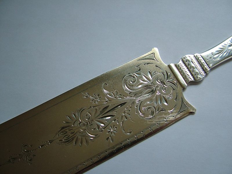 Whiting Antique, Engraved sterling ice cream or cake knife