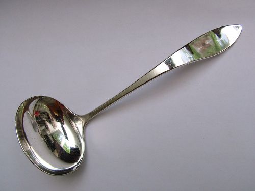 Old Newbury Crafters OLD NEWBURY (Pointed) sterling sauce ladle