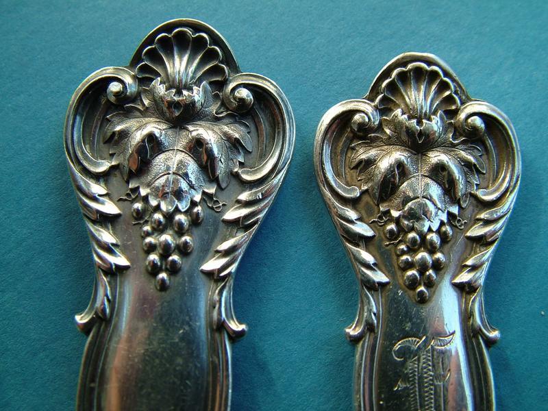 Durgin NEW VINTAGE dinner and luncheon forks