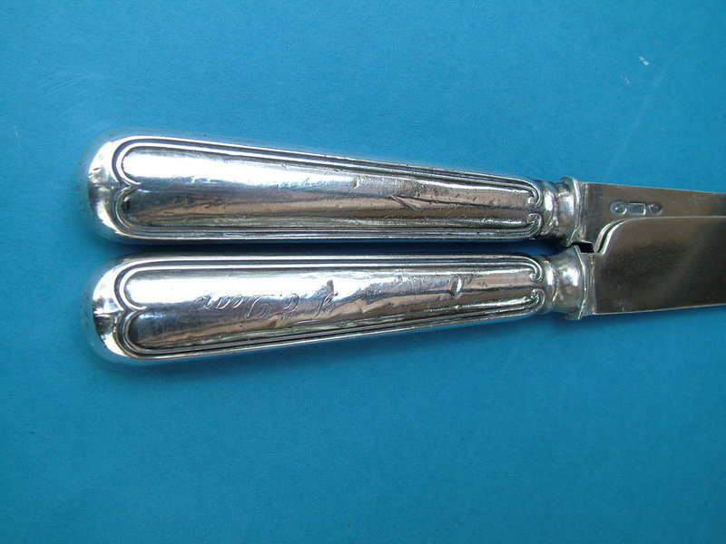 ten FIDDLE THREAD hollow handle all silver tea knives