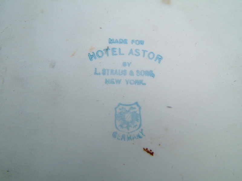 Hotel Astor souvenir pin tray, L. Strauss &amp; Sons