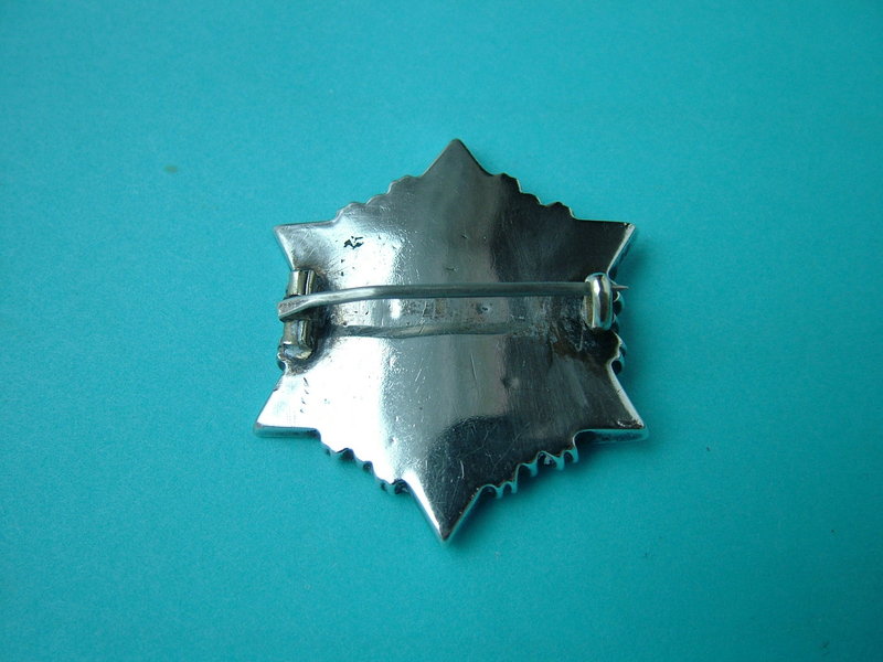 Scottish sterling and agate six sided star brooch