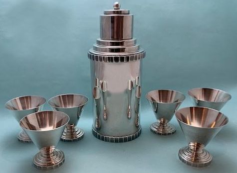 Art Deco Architectural Modernist Cocktail Shaker Set