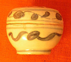 Chinese Ming Blue White Porcelain Box