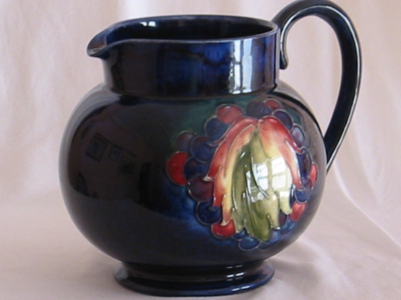 Moorcroft jug Grape and Leaf design