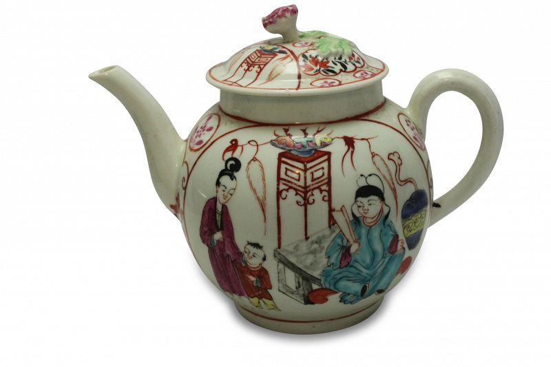 First period Worcester hand painted teapot