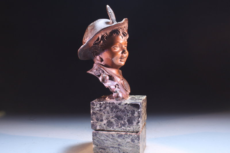 19th c. Superb Bronze Figure of a Young Lad in Hat,