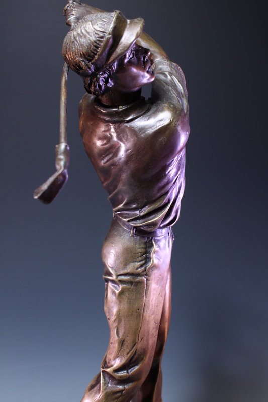 INCREDIBLE LARGE BRONZE FIGURE OF A GOLFER, Earl 20TH c