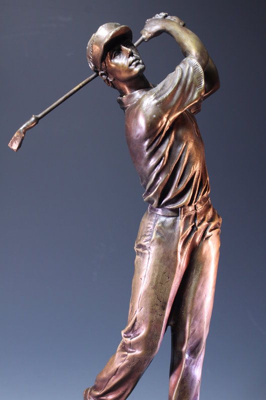 INCREDIBLE LARGE BRONZE FIGURE OF A GOLFER, Earl 20TH c