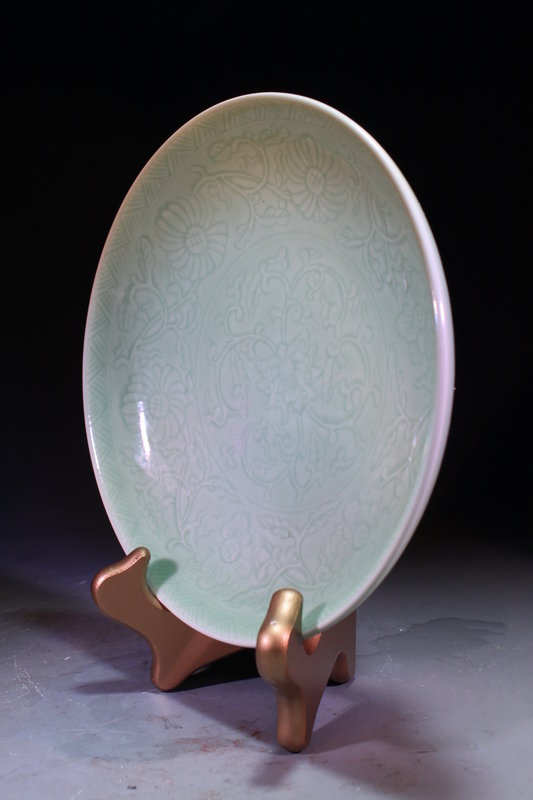Superior Chinese Celedon Porcelain Plate,