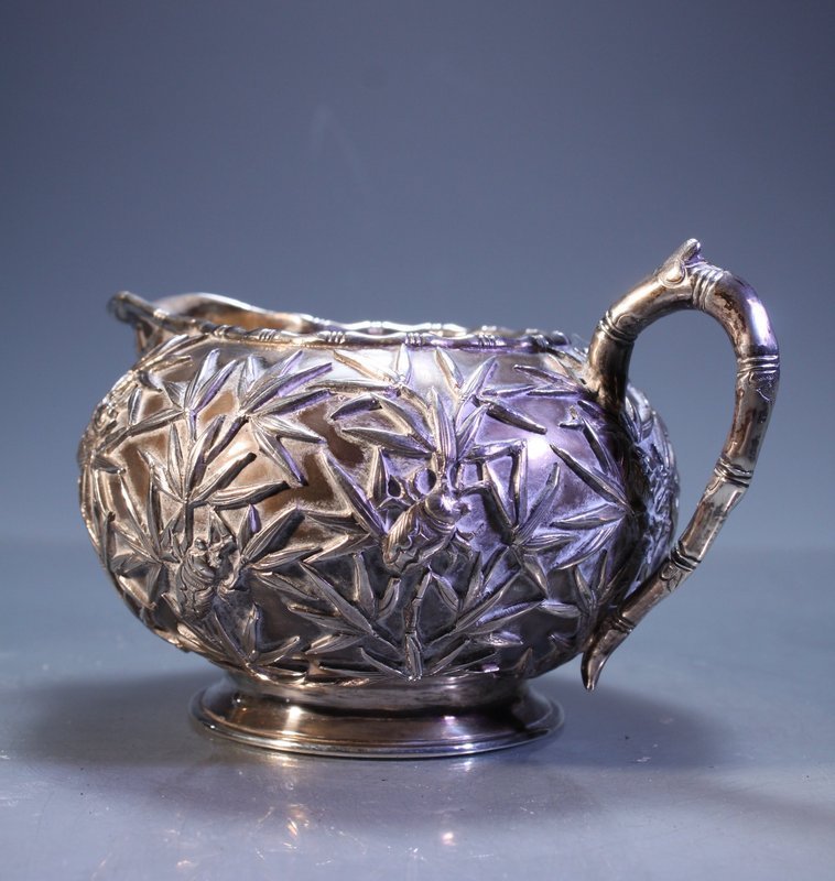 FINE ANTIQUE CHINESE EXPORT SILVER CREAMER,