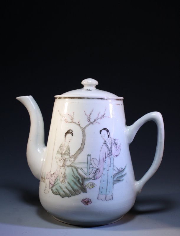 Early 20th C. Chinese Enameled Porcelain Teapot,