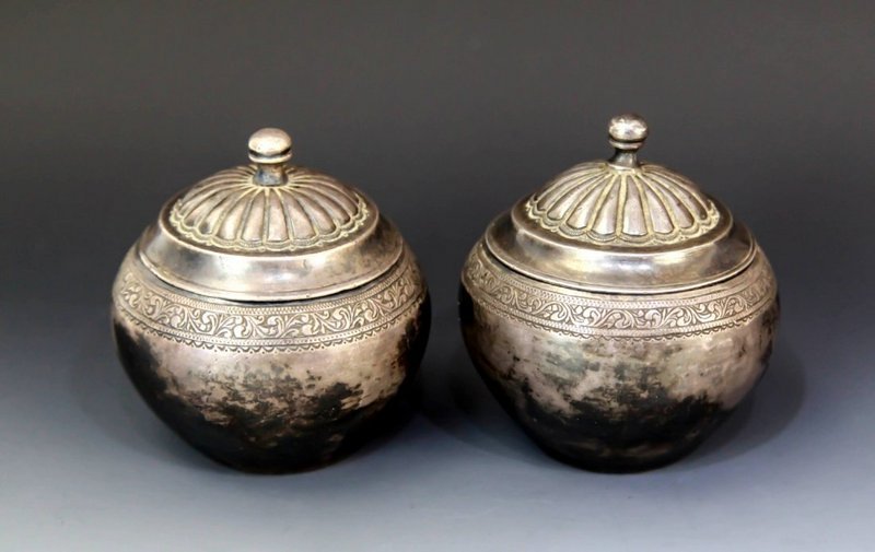 Chinese 1910's Pair of Silver Cover Boxes,