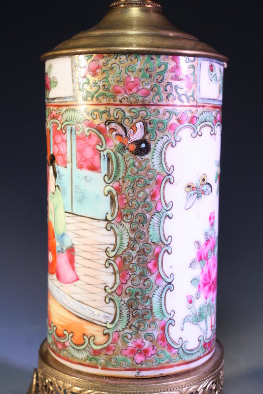 Chinese Export Famille Rose Porcelain Vase,