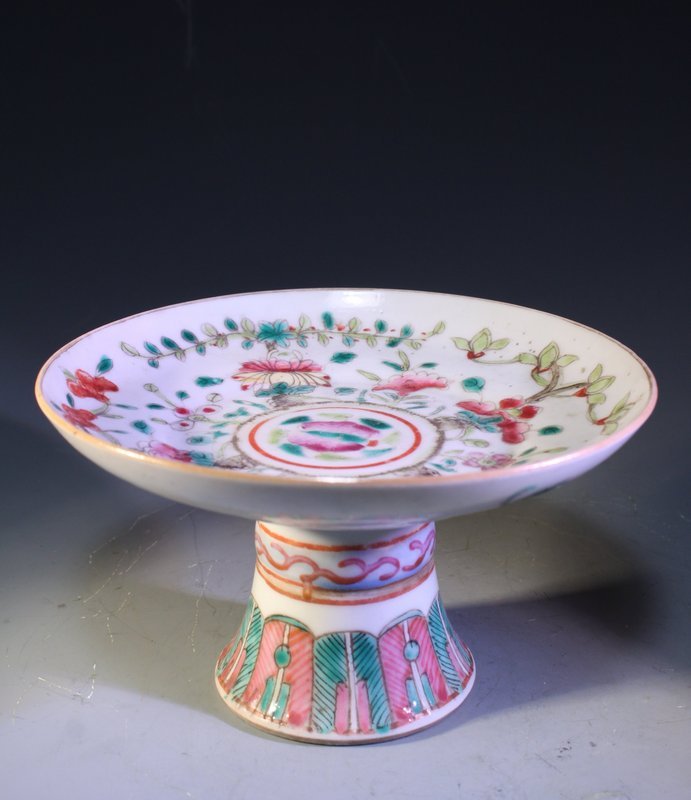 Antique Chinese Enameled Porcelain Dish,