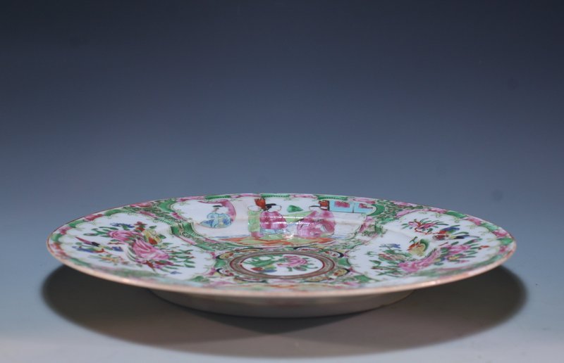 19th C. Chinese Rose Medallion Enameled Porcelain Plate