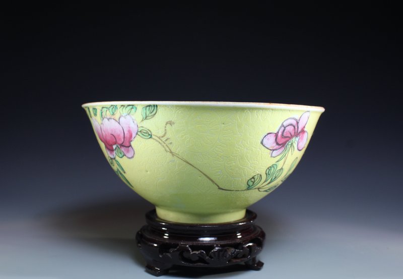 Fine Chinese Qing Yellow Porcelain Bowl,