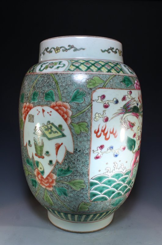 Chinese Famille Verte Enameled Porcelain Dragon Vase