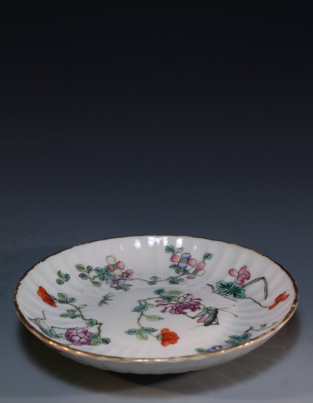 Fine Chinese Enameled Porcelain Bowl.