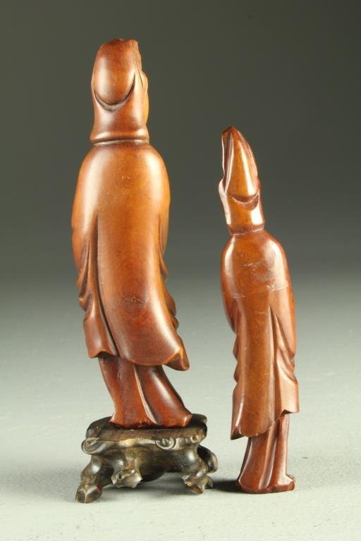 Antique Chinese Qing Finely Carved Box Wood Figure.