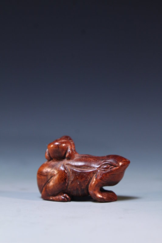 Japanese Carved Wood Netsuke; Toad.