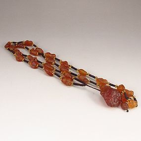 Chinese Natural Agate Necklace.