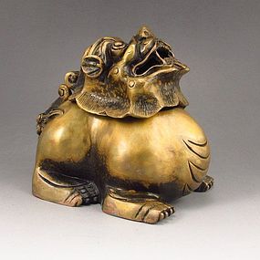 Chinese Bronze Lion Shape Censer/Incense Burner.