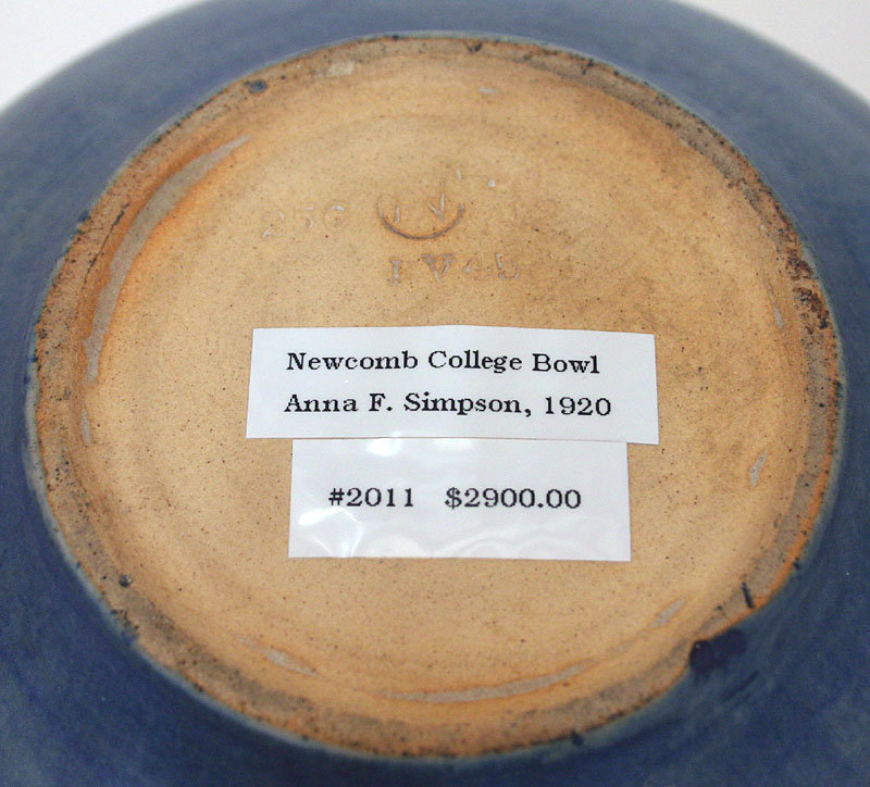 Newcomb College American art pottery bowl, Anna Simpson