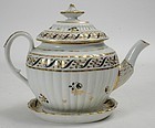Chamberlains Worcester porcelain teapot and stand