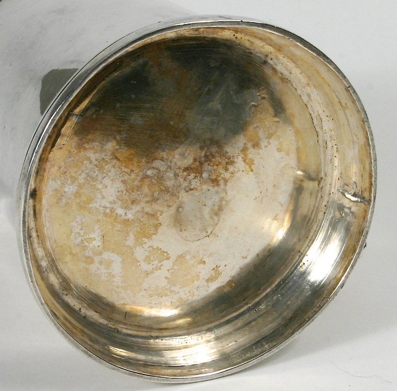 English Georgian sterling silver mug, London, 1765